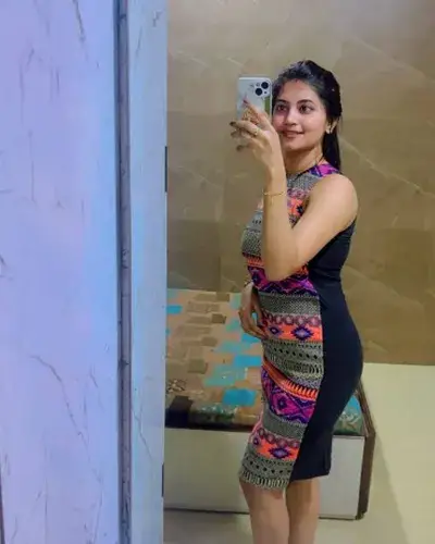 Escort Bassi Pathana